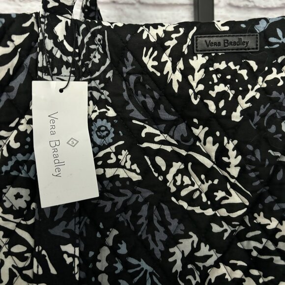 Vera Bradley XL Duffle (NWT) - Picture 4 of 5